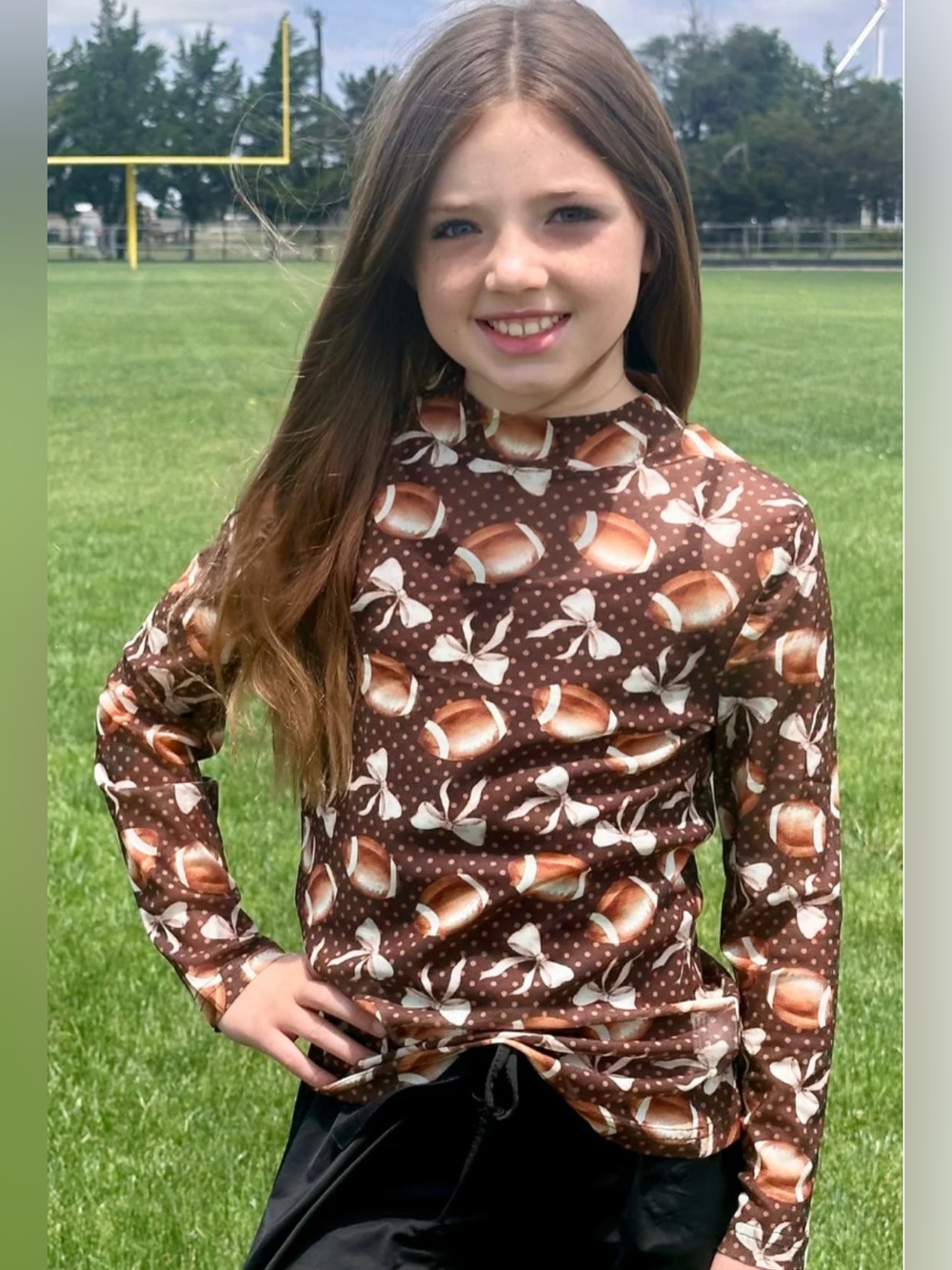 NWT Sterling Kreek Girls Football & Bows Theme Large Mesh Top. 3619